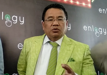 Anak Bungsunya Rela Berlutut di Hadapan Banyak Orang Demi Ikat Tali Sepatu sang Ayah, Hotman Paris Singgung Soal Warisan