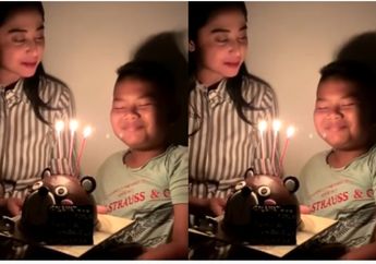 Beri Kejutan Manis di Ulang Tahun Sang Putra, Dewi Perssik Dibuat Kaget dengan Harapan Gabriel saat Tiup Lilin