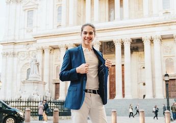 Sukses Kuliah di London, El Rumi Berikan Tips Belajar di Negeri Orang untuk Para Netizen