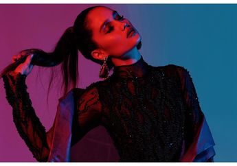 Bagikan Potret Terbaring dalam Peti Mati, Cinta Laura Siap Rilis Lagu soal Toxic Relationship, Sindir Mantan Kekasih?