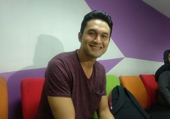 Presenter Kondang Ini Kaget Indra Bruggman Naksir Teman Gengnya Selama 14 Tahun hingga Sampaikan Kalimat Ini, Ada Apa?