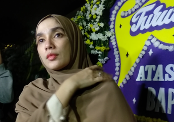 Ikut Melayat, Ussy Sulistiawaty Ungkap Riwayat Penyakit Ayah Nindy Ayunda