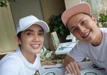 Tampil Berbeda dengan Hijab Syari, Ussy Sulistiawaty Banjir Doa Dari Rekan Artis dan Warganet