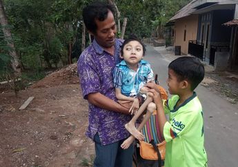 Pontang-Panting demi Hidupi Anak, Kisah Ramelan sebagai Orangtua Tunggal, Kondisi Putra Ketiganya Begitu Memprihatinkan