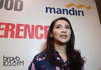 Terlibat di Acara Kegiatan Sosial untuk Sekolahnya, Maudy Koesnaedi&nbsp;Antusias&nbsp;Ucapkan&nbsp;Terima&nbsp;Kasih pada&nbsp;Guru