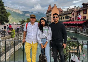 Kompak Foto Bareng Waktu Anak Kesayangannya Wisuda, Apakah Tommy Soeharto Sudah Relakan Hartanya yang Digondol Tata Cahyani ke Singapura?