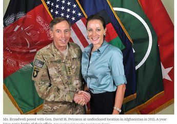 Direktur CIA Ini Kehilangan Jabatannya Setelah Kedua Gundiknya Saling Cemburu Hingga Lakukan Hal Tak Terpuji, Rahasianya Terbongkar oleh FBI Lewat Surat Ini