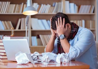 4 Arti Mimpi Menyalahkan Diri Sendiri yang Berkaitan dengan Tekanan Emosional, Simak Ulasan Lengkapnya!