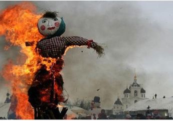 Tahun Baru 2020: Makan 7 Kali Sehari Sampai Membakar Patung, Inilah 8 Tradisi Aneh Tahun Baru di Berbagai Negara di Dunia