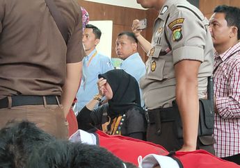Ingat Retno Paradinah? Istri Zul Zivilia yang Mengaku Nyaris Gila Rela Jualan Pakaian Online Demi Nafkahi Keluarganya Selama Sang Suami Jadi Tahanan Polisi 