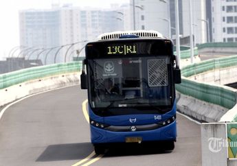 Kesal Lantaran Tak Dapat Tempat Duduk, Seorang Pria Pukul Penumpang Transjakarta hingga Hidungnya Robek!