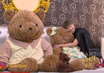 Tak Cuma Koleksi Berbagai Boneka Mistis nan Menyeramkan, Roy Kiyoshi Ternyata Demen Simpan Boneka Teddy Bear Hingga Ngaku Kerap Diolok-olok sang Nenek: Elu ye, Anak Laki Mainnya Boneka!