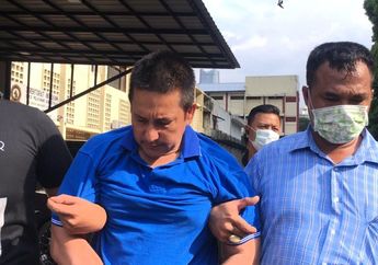 Usai Rilis Narkoba, Ibra Azhari Hampir Jatuh Pingsan Hingga Harus Dipapah oleh Polisi ke Bidokkes