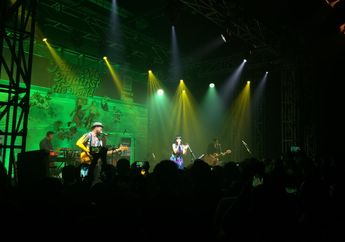 Konser 3 Jam dan Bawakan 29 Lagu, Grup Band Mocca Sukses Gelar Mocca's 20 Anniversary