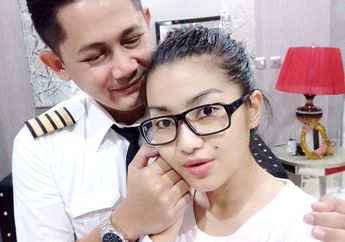 Jutaan Orang Tahu Suami Fitri Carlina adalah Pilot Garuda Indonesia, Maskapai yang Kini Diterpa Isu Masalah Selir, sang Pedangdut Beri Tanggapan: Jangan Ada Opini yang Nggak Bener!