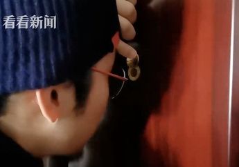 Mengira Mendapat Gangguan Mistis, Setiap Hari Pintu Rumah Pria Ini Diketuk Secara Misterius, Setelah Terungkap Pelakunya, Pria Ini Makin Panik