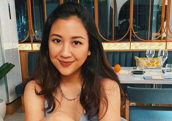 Unjuk Kepiawaian Buat Smoothies di Depan sang Kekasih, Sherina Munaf sampai Terkapar di Lantai