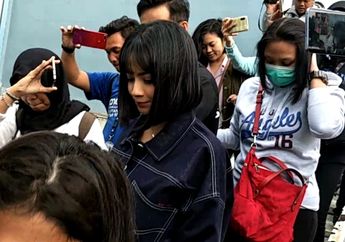 Ditanya Soal Sudah Nikah Dengan Bibi, Vanessa Angel Pilih Bungkam