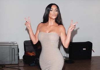 Diejek Isi Kulkasnya Kosong, Kim Kardashian 'Tampar' Netizen dengan Ajak Tur Keliling Dapur Mewahnya!