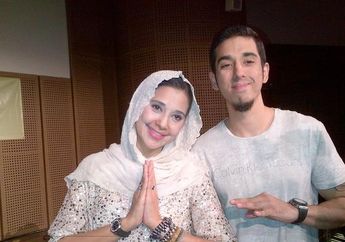 Putra Sulungnya yang Berprofesi Sebagai Pendakwah Dicokok Polisi Gara-gara Jual Senjata Api, Ayu Azhari Setia Mendampingi