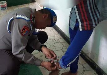 Ditelanjangi dan Diborgol di Kandang Ayam oleh Orang Tuanya Sendiri, ABG 13 Tahun di Jember Kabur dan Teriak-teriak: Tolong Pak, Tolong, Beri Saya Baju Bekas, Tolong!