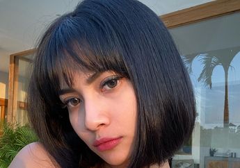 Biasanya Pakai Baju Seksi, Vanessa Angel Banjir Pujian Netizen Saat Unggah Foto Berhijab