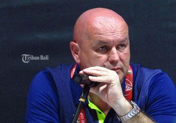 Kepada Media Asing, Pelatih PSM Sebut Liga Indonesia Masih di Bawah Malaysia