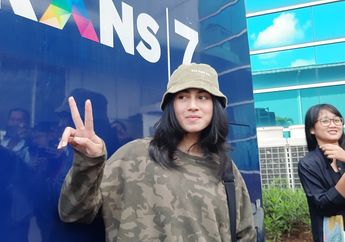 Mendadak Viral Usai Joget Lagu Berharap Tak Berpisah, Syntia Mariska Kaget Dipanggil Didi Kempot dari Atas Panggung untuk Goyang Bareng