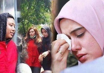 Tak Hanya Warisi Pamor sang Ayah Sebagai Legenda Dangdut, Fairuz A Rafiq Ternyata Bukan dari Keluarga Biasa hingga Berani Perkarakan Trio Ikan Asin ke Meja Hijau, Nikita Mirzani: Dia Punya Rumah Sakit!