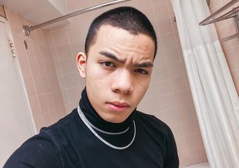 Beli Mobil Mewah Pakai Uang Recehan, Adik Atta Halilintar Buat Penjaga Dealer Kebingungan: Kakak Hitung Dulu Deh