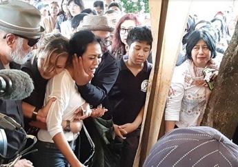 Curiga dengan Suami Hingga Lapor Polisi, Karen Pooroe Ungkap Kejanggalan Kematian Putrinya: Dia Enggak Bodoh