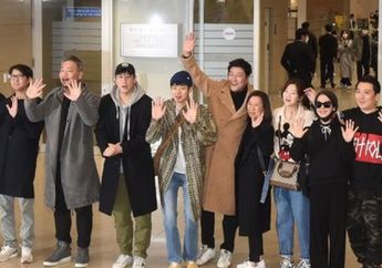 Sukses Borong 4 Piala Oscar 2020, Kru dan Pemain Film Parasite Pulang Disambut Riuh Warga Korea Sejak Pukul 5 Pagi!