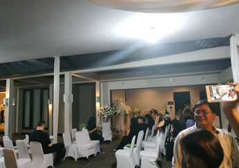 Kembali ke Rumah Duka, BCL Disambut Sahabat Sesama Artis