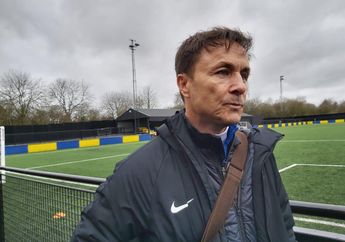 Dipuji saat Uji Coba, Dennis Wise Berikan Evaluasi Besar pada Bek Tengah Garuda Select III