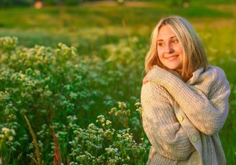 Cuek dengan Nyinyiran Orang, 5 Zodiak Ini Betah Menyandang Status Jomblo, Gemini Termasuk?