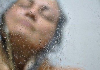 Dianggap Sepele, Mandi Air Hangat Punya Banyak Manfaat loh! 