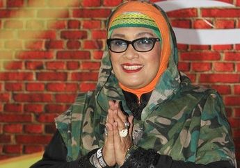 Ngaku Tak Pernah Sholat Selama Hidupnya dan Sering Mabuk-mabukan hingga Main Judi, Lady Rocker Indonesia Ini Putuskan Berhijrah Usai 'Disentil' Cucunya