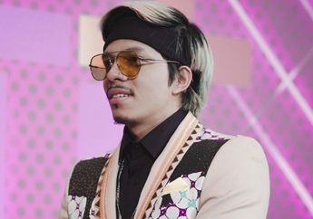 Atta Halilintar Jadi Komentator Kompetisi Game Online PUBG Mobile Pro League 2020