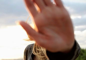 Alami Pelecehan Seksual di Lingkungan Kampus, Mahasiswi Ini Sampai Diraba Orang Tak Dikenal