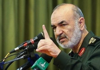 Iran Kerahkan 300 Ribu Tentara untuk Hadapi Corona, Pimpinan Garda Revolusi Iran: Virus Corona Itu Senjata Biologis AS 