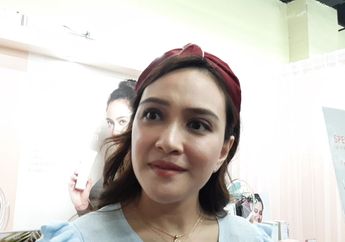 Selain Bagikan&nbsp;Tips Cegah Virus Corona, Shandy Aulia Juga Beri Larangan untuk Menyentuh sang Anak!