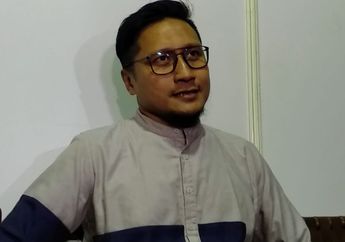 Jadi Imam Salat Tarawih, Arie Untung: Ini Tantangan untuk lelaki