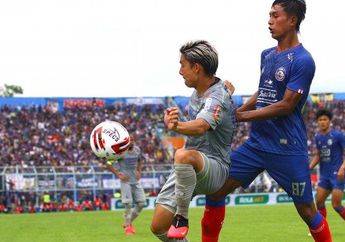 Gaya Rambut Selalu Ganti, Gelandang Persib Buka Barbershop Sendiri