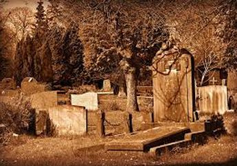 Arti Mimpi di Kuburan Bisa Jadi Pertanda Ilmu Hitam, Begini Ciri-ciri Membedakan Penyakit Medis dan Non Medis Menurut Binaragawan Ini