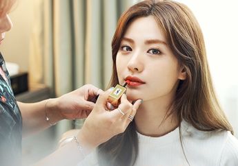 4 Zodiak Ini Berbakat Makeup. Selalu Tampil Flawless & Memukau!