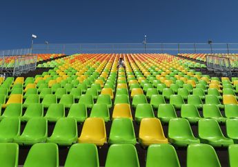 Pesan Kursi Satu Tribun untuk Diri Sendiri, Pria Ini Nekat Borong 1.900 Tiket Pertandingan Bisbol : Saya Ingin Terlihat Menonjol di TV