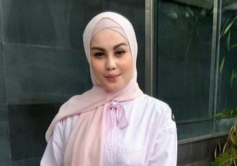 Bikin Geger Usai Kepergok Lakukan Praktik Poliandri, Jennifer Dunn Hanya Bisa Gigit Jari Lantaran Sidang Cerainya Terlunta-lunta: Tunggu Situasi Dulu