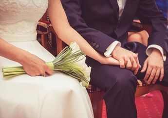 Berangkat ke Pasar Masih Jomblo, Pulang-pulang Pria Ini Sudah Bawa Istri, Kapan Nikahnya?