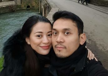 Suami Tetap Bekerja Meski Lockdown di Inggris, Angie Virgin Blak-blakan Gaji Suaminya Telah Dijamin Hingga Tiga Bulan ke Depan