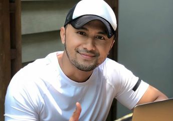 Hartanya Melimpah Usai Jadi Pejabat Daerah Sampai Rumah Mewahnya Rela Dipinjamkan untuk Rawat Pasien Corona, Hengky Kurniawan Ternyata Tak Gengsi Ngemper dengan Para Atlet Beralaskan Tikar di Atas Pasir